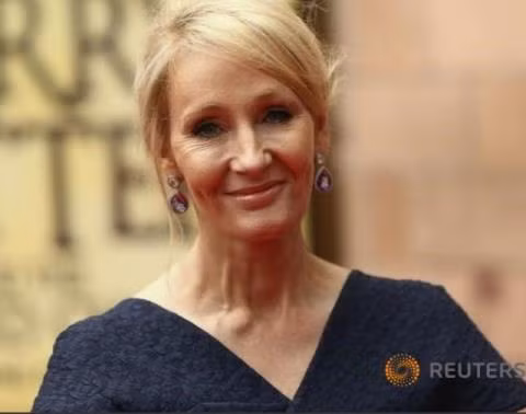 20 nam phu thuy harry potter ra doi hien tuong van hoa toan cau