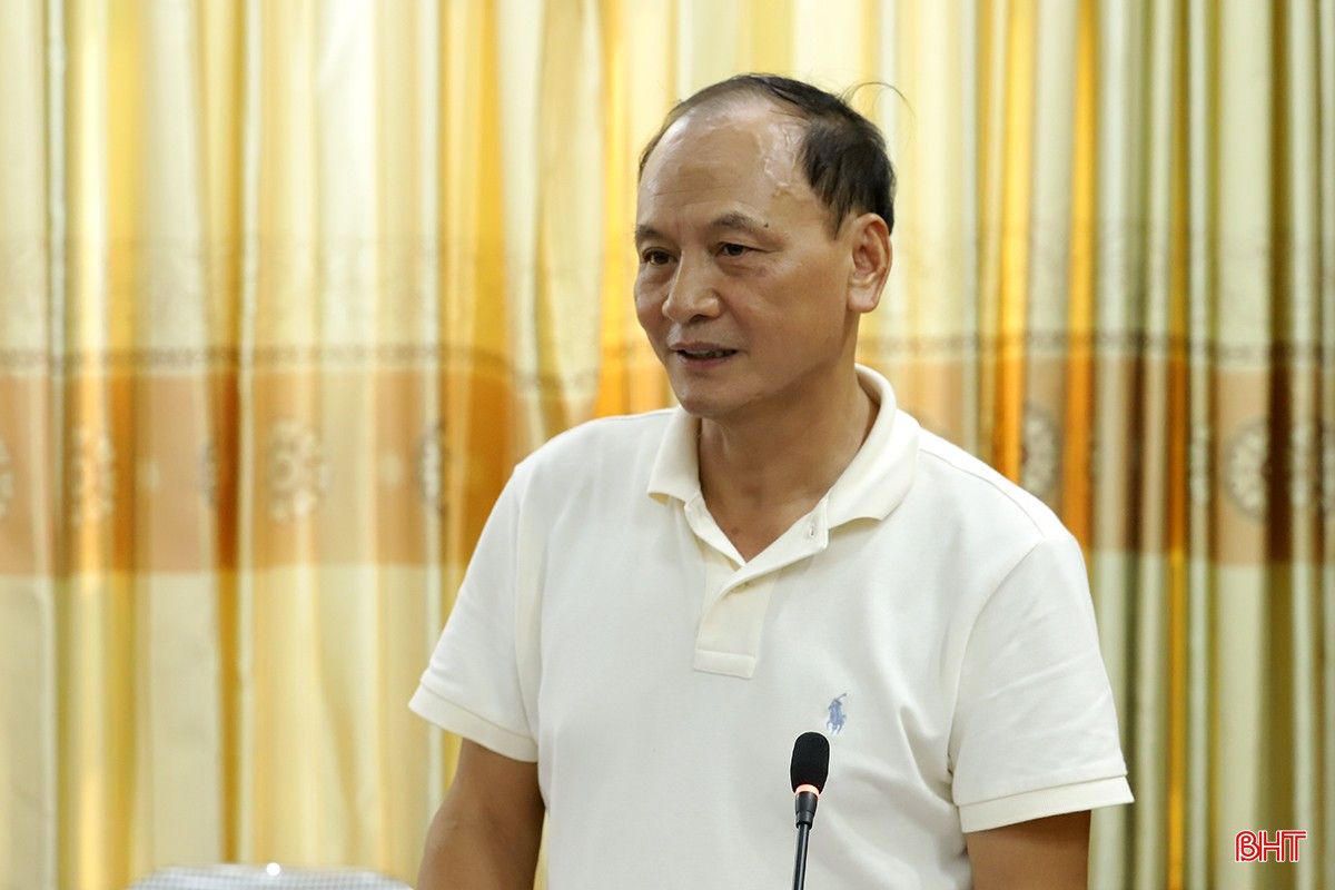 Ông Nguyễn Nhật - nguyên Thứ trưởng Bộ GTVT, thành viên Hội đồng thẩm định đóng góp ý kiến về dự thảo. bqbht_br_cang-bien-044.jpg