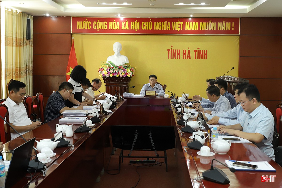 Thứ trưởng Bộ Xây dựng Nguyễn Xuân Sang chủ trì cuộc họp trực tuyến tại Hà Tĩnh với các tỉnh Quảng Trị, Bình Định, Bình Thuận. bqbht_br_cang-bien-03.jpg