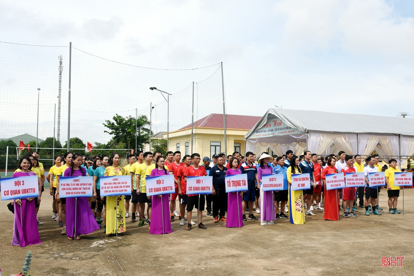 Hấp dẫn giải bóng chuyền kỷ niệm ngành Kiểm tra Đảng