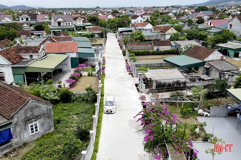 100% hộ dân ở thôn Hòa Thịnh lắp wifi không cài mật khẩu