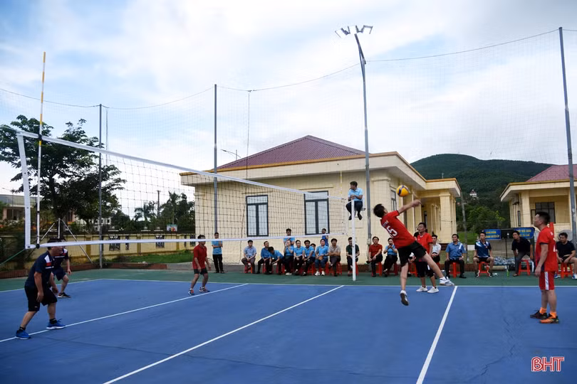 Nhiều hoạt động thiết thực kỷ niệm 75 năm ngày truyền thống ngành Kiểm tra Đảng