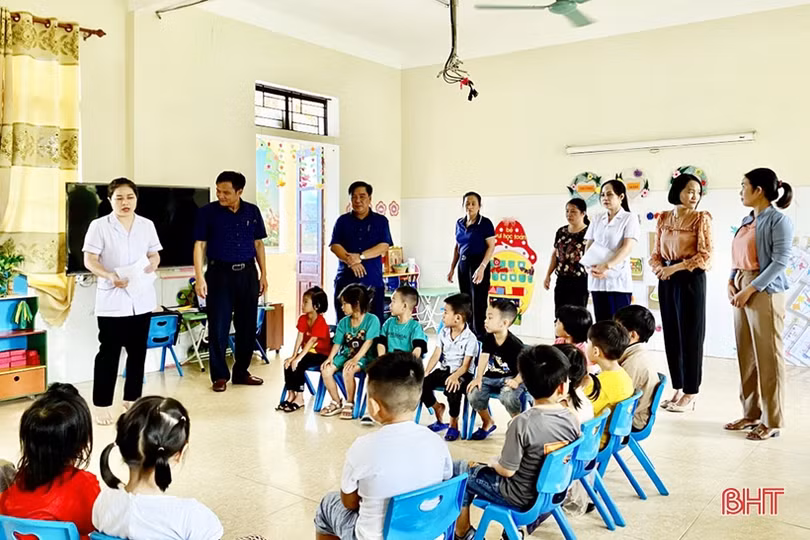 Nhiều địa phương ở Hà Tĩnh gia tăng số ca đau mắt đỏ