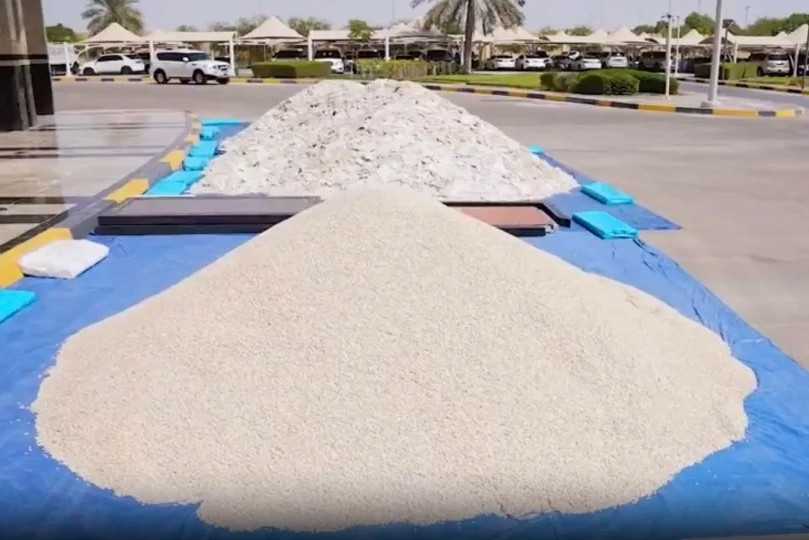 Mỹ tịch thu lô túi xách, quần áo nhái hàng hiệu trị giá 1 tỷ USD