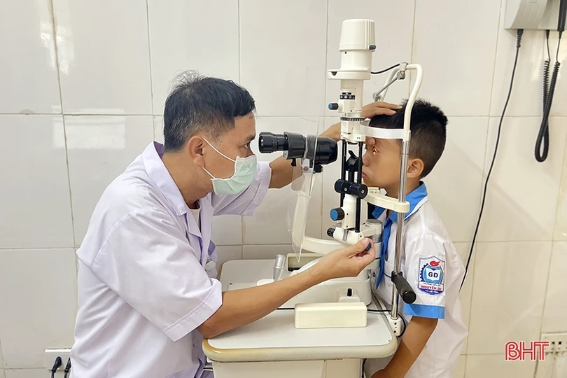 Nhiều địa phương ở Hà Tĩnh gia tăng số ca đau mắt đỏ