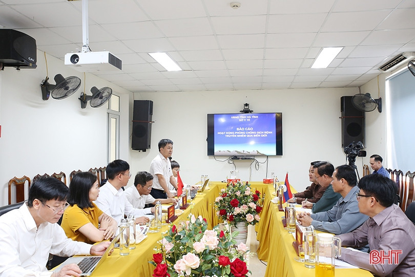 Trao đổi kinh nghiệm, hợp tác y tế biên giới giữa Hà Tĩnh và Bolikhămxay