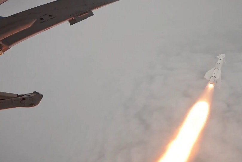 Su-34 Nga lần đầu phóng tên lửa hành trình tầm xa ở Ukraine