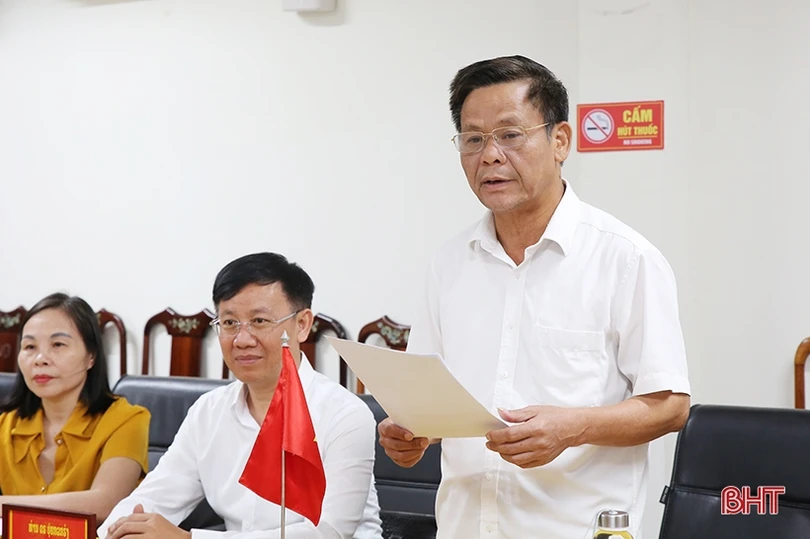 Trao đổi kinh nghiệm, hợp tác y tế biên giới giữa Hà Tĩnh và Bolikhămxay