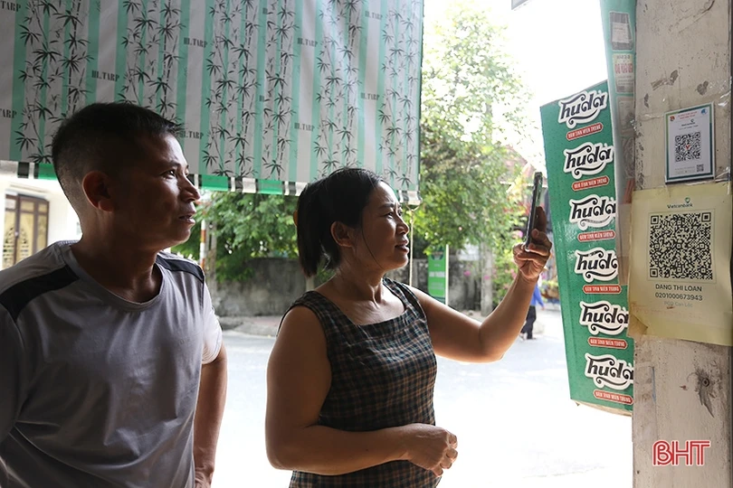 100% hộ dân ở thôn Hòa Thịnh lắp wifi không cài mật khẩu