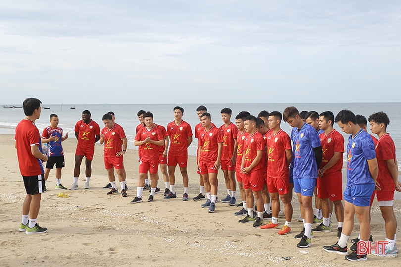 Hồng Lĩnh Hà Tĩnh hội quân, lộ diện các tân binh mùa giải mới