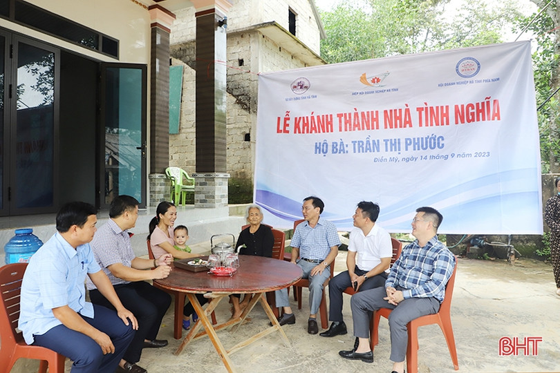 Khánh thành 3 ngôi nhà tình nghĩa ở Hương Khê