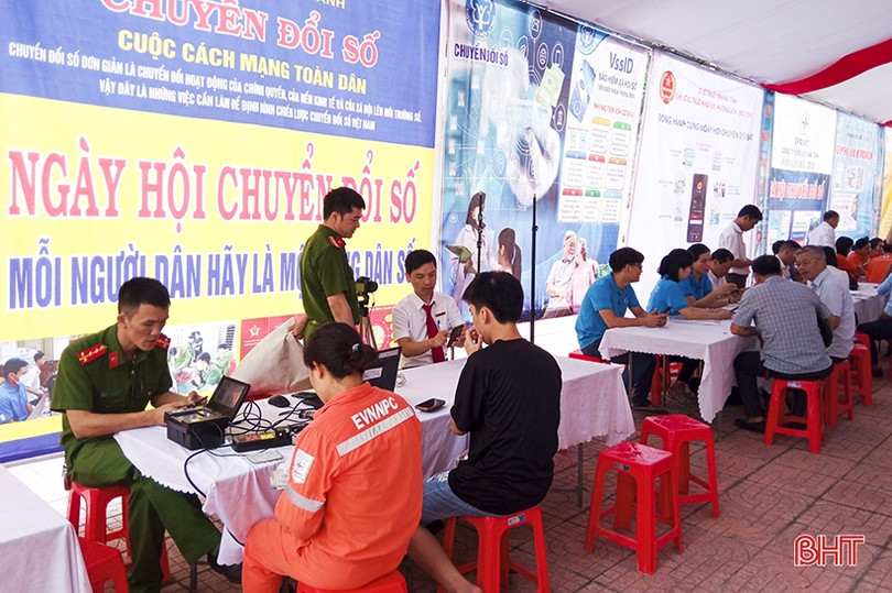 Xã đầu tiên ở Đức Thọ triển khai ngày hội chuyển đổi số