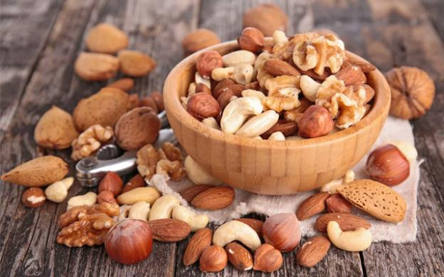 photo-1694796560371 Bí quyết ăn để sống thọ