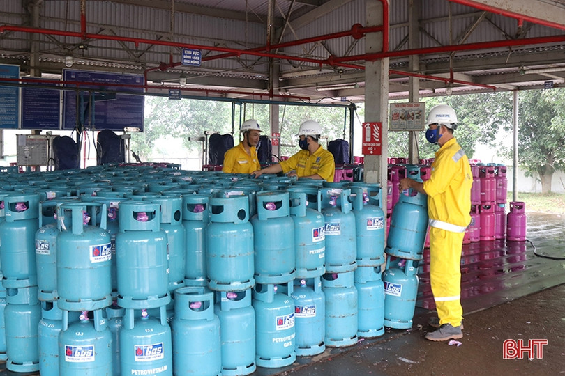 Diễn tập tình huống rò rỉ khí gas gây hỏa hoạn ở Nghi Xuân