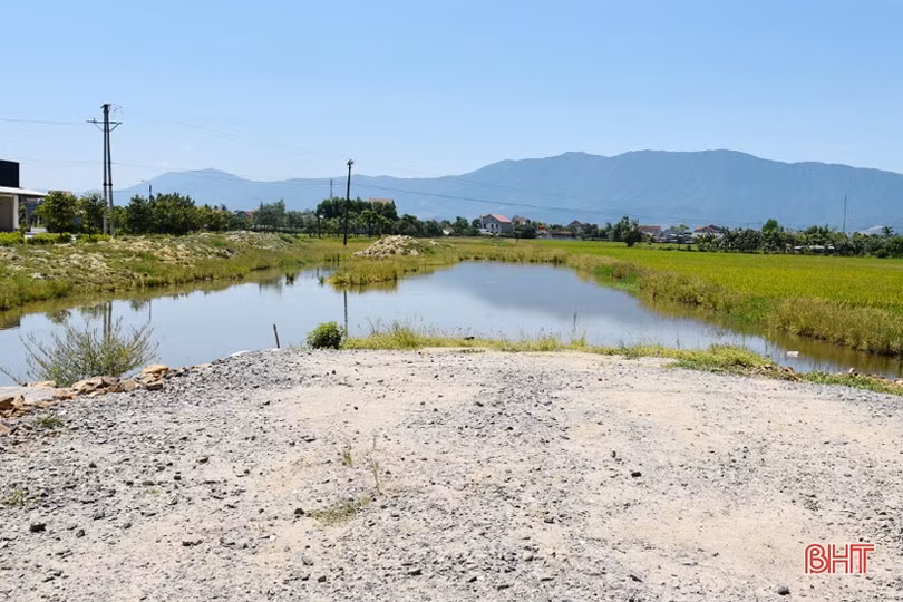 Cần sớm giải phóng mặt bằng đường trục kết nối đô thị trung tâm Kỳ Anh