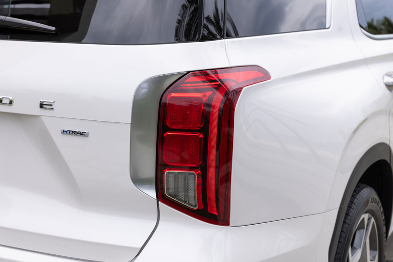 Chi tiết Hyundai Palisade vừa ra mắt tại Việt Nam, đối thủ của Ford Explorer