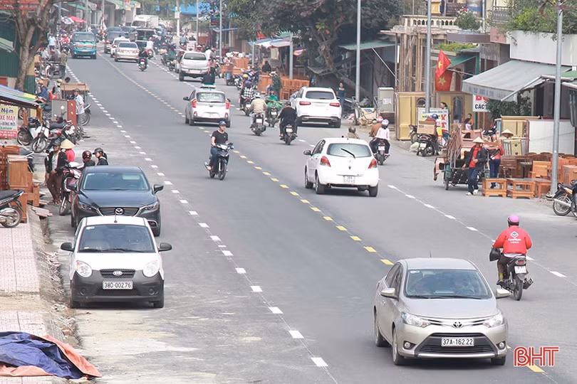 Phấn khởi “vi vu” trên tuyến đường “treo” lâu nhất TP Hà Tĩnh