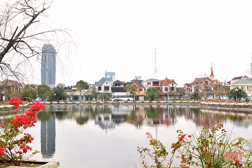 Thành phố Hà Tĩnh bình yên ngày đầu năm mới 