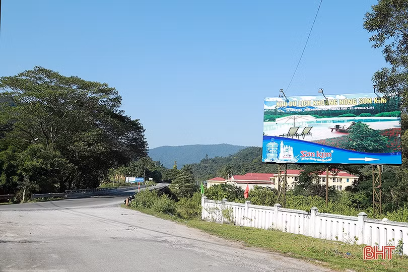 Khơi tiềm năng, sát cánh nhà đầu tư làm giàu trên miền “núi thơm” 