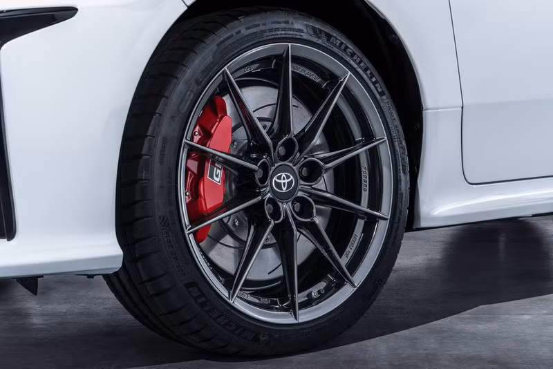 Ảnh chi tiết Toyota GR Yaris 2020 dành cho đường đua