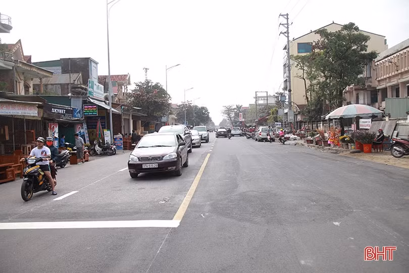 Phấn khởi “vi vu” trên tuyến đường “treo” lâu nhất TP Hà Tĩnh