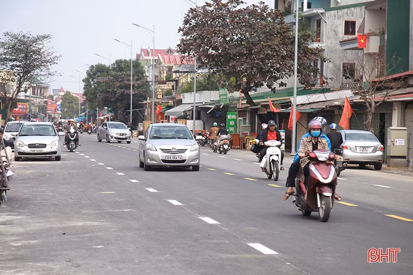 Phấn khởi “vi vu” trên tuyến đường “treo” lâu nhất TP Hà Tĩnh