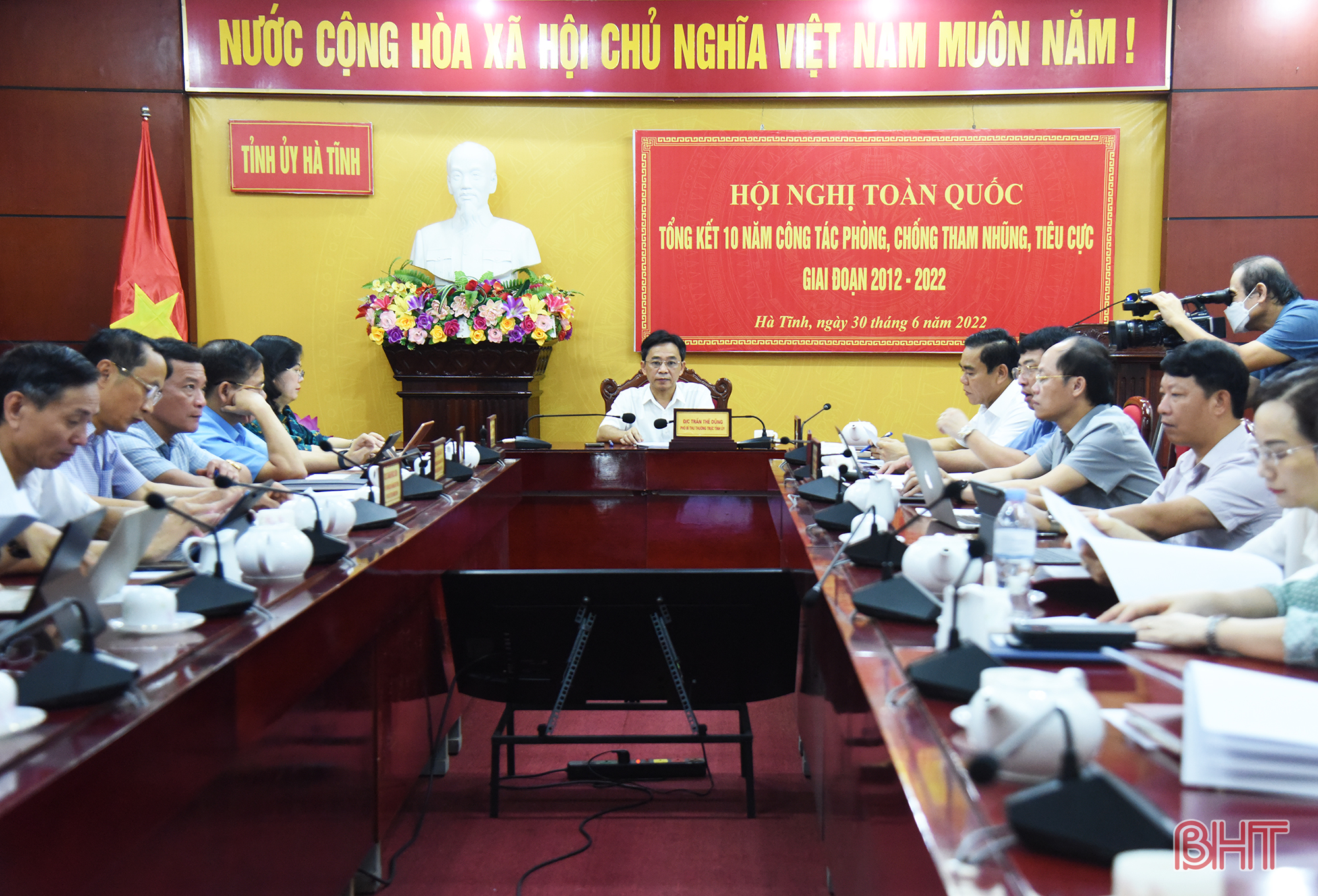 Phòng, chống tham nhũng, tiêu cực là một trong những nhiệm vụ đặc biệt quan trọng của công tác xây dựng, chỉnh đốn Đảng