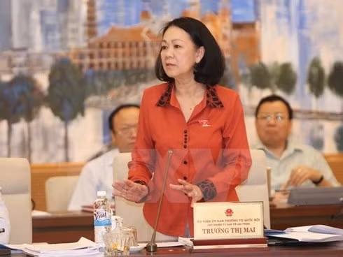 Đại biểu Quốc hội: Lách luật, hàng triệu tấn xăng dầu “quên” tái xuất? ảnh 2