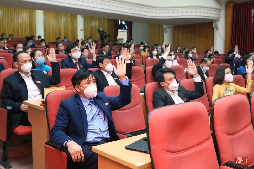 Thông báo kết quả Kỳ họp thứ 4 HĐND tỉnh Hà Tĩnh khoá XVIII
