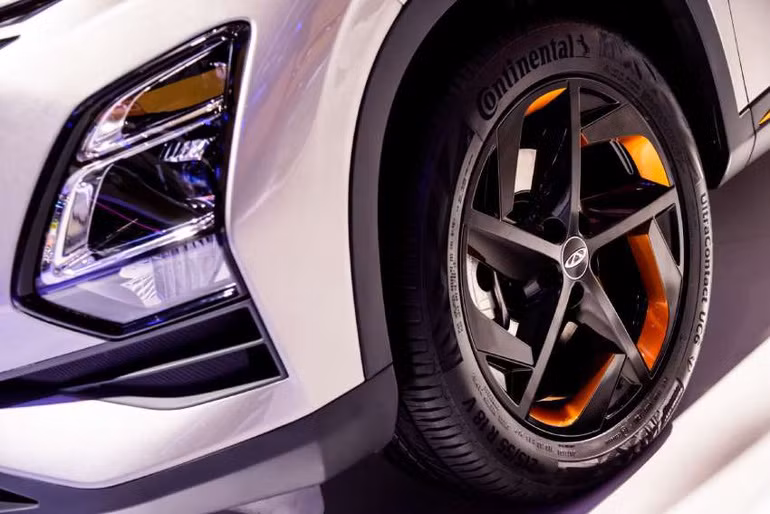 Thêm hãng ô tô Trung Quốc rục rịch vào Việt Nam, bắt đầu với xe gầm cao?