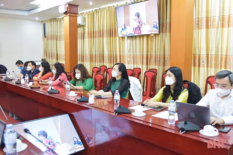 Làm tốt cầu nối để đội ngũ nữ doanh nhân Hà Tĩnh tiếp tục cống hiến