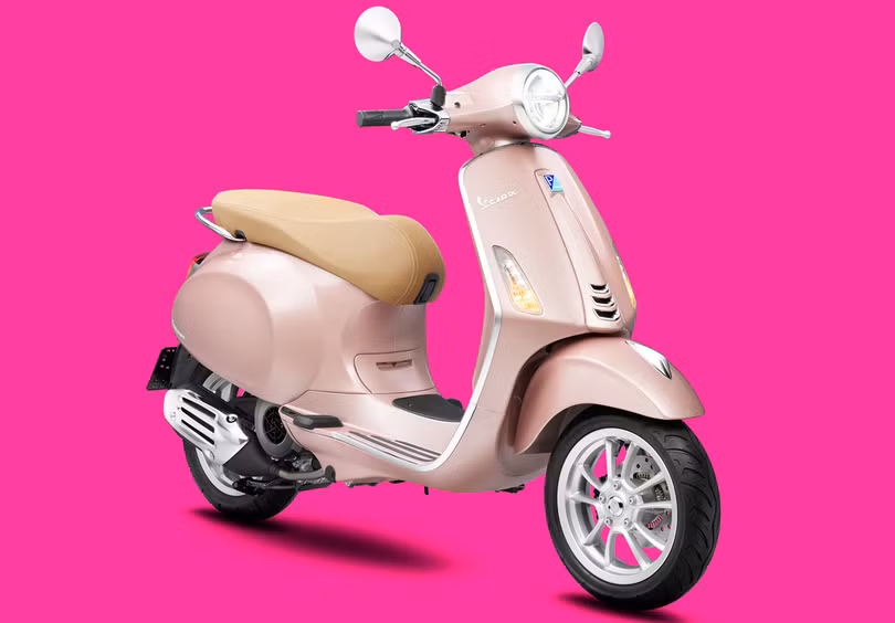 Vespa Primavera Pink Rosa ra mắt đúng ngày Quốc tế Phụ Nữ 8/3