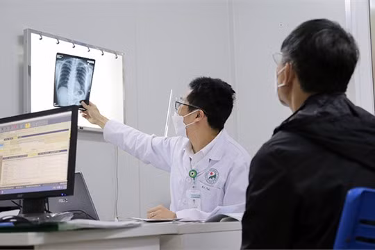 Hậu COVID - khi nào cần đi khám và khám những gì?