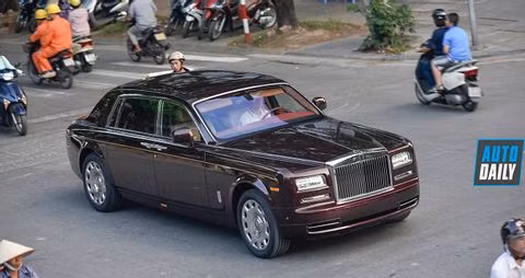 Top 5 mẫu xe đắt nhất Việt Nam, tổng giá trị khoảng 500 tỷ đồng