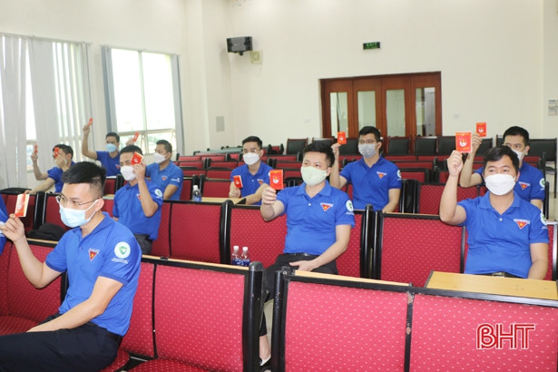 Tuổi trẻ Vietcombank Hà Tĩnh: Đoàn kết - trách nhiệm - sáng tạo - hành động