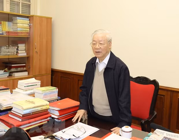 Tổng Bí thư Nguyễn Phú Trọng chủ trì cuộc họp lãnh đạo chủ chốt