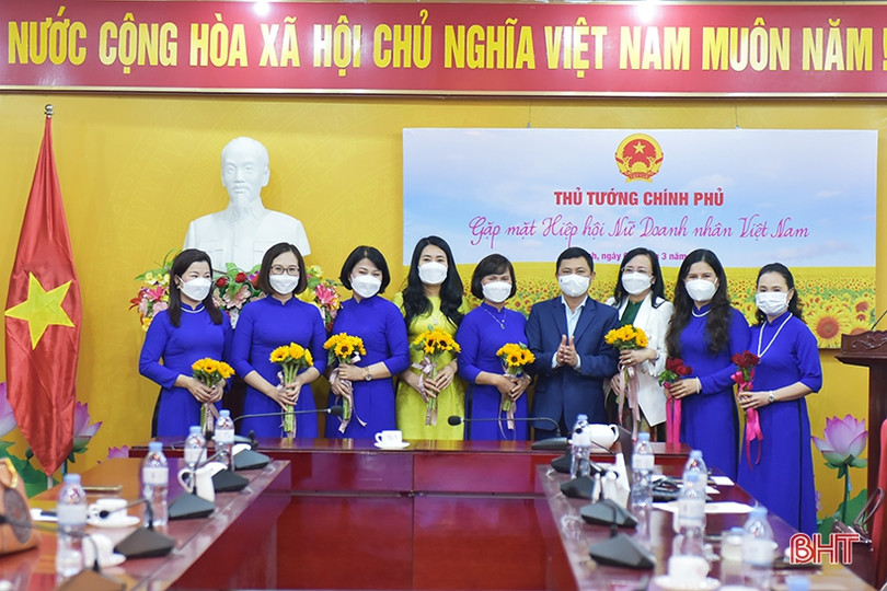 Làm tốt cầu nối để đội ngũ nữ doanh nhân Hà Tĩnh tiếp tục cống hiến ảnh 5 Làm tốt cầu nối để đội ngũ nữ doanh nhân Hà Tĩnh tiếp tục cống hiến