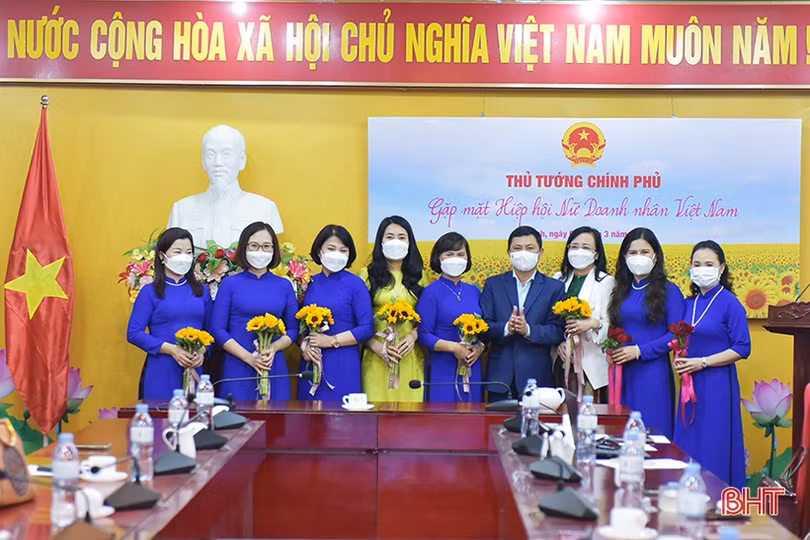 Làm tốt cầu nối để đội ngũ nữ doanh nhân Hà Tĩnh tiếp tục cống hiến