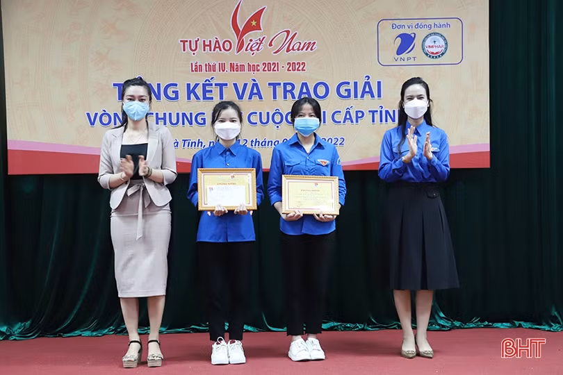 18 thí sinh đạt giải Cuộc thi “Tự hào Việt Nam” tỉnh Hà Tĩnh