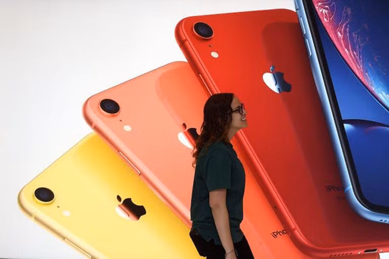 Apple ra mắt iPhone SE 2022, iPad Air 5G và máy Mac có CPU 20 nhân