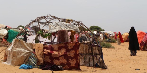 Somalia: Hạn hán nghiêm trọng khiến hàng chục nghìn người phải sơ tán hình ảnh 1 Somalia: Hạn hán nghiêm trọng khiến hàng chục nghìn người phải sơ tán