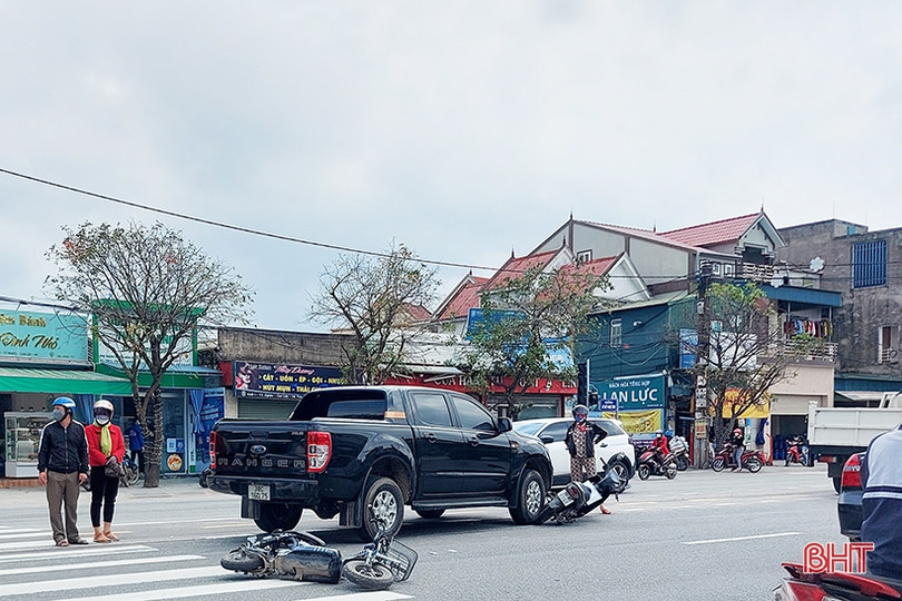 Can Lộc: Tai nạn tại nút giao nơi hệ thống đèn giao thông chưa hoạt động