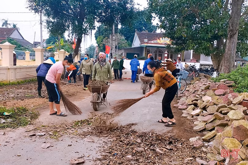 Phụ nữ Hà Tĩnh thi đua chào mừng thành công Đại hội Đại biểu Phụ nữ toàn quốc 