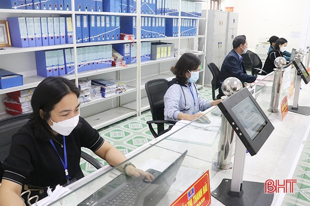 Thạch Hà thi đua cao điểm thực hiện cải cách hành chính