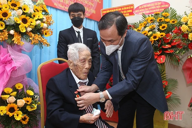 Người anh kính mến đã đi xa…