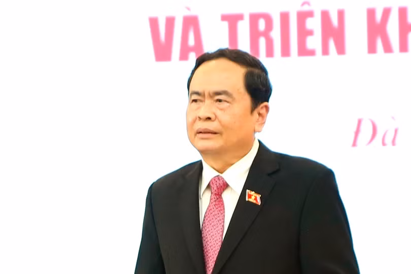 Lãnh đạo Hà Tĩnh dự hội nghị triển khai kế hoạch công tác HĐND các tỉnh, thành khu vực miền Trung