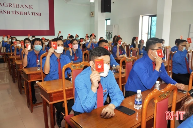 Phát huy sức trẻ, xây dựng Agribank Chi nhánh tỉnh Hà Tĩnh lớn mạnh