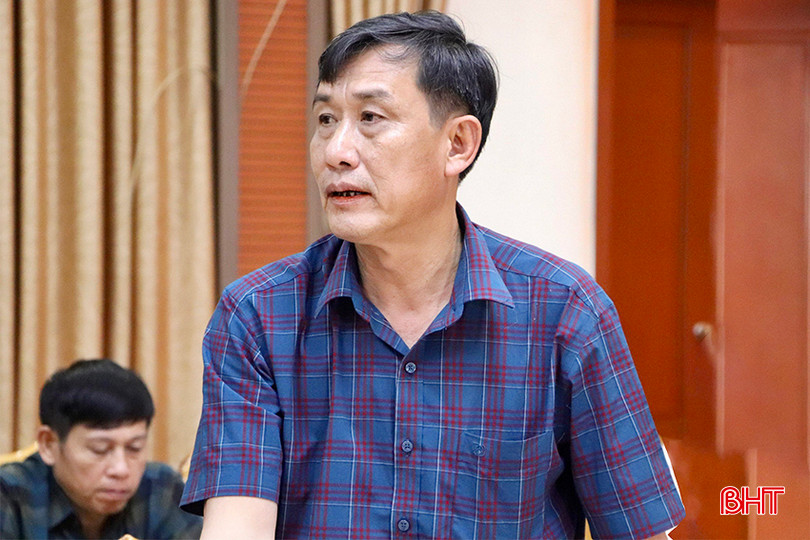Ông Nguyễn Xuân Thê - Bí thư Đảng ủy, Chủ tịch UBND xã Đức Lĩnh đề xuất một số nội dung liên quan đến lĩnh vực nông nghiệp. IMG_6971 copy.jpg