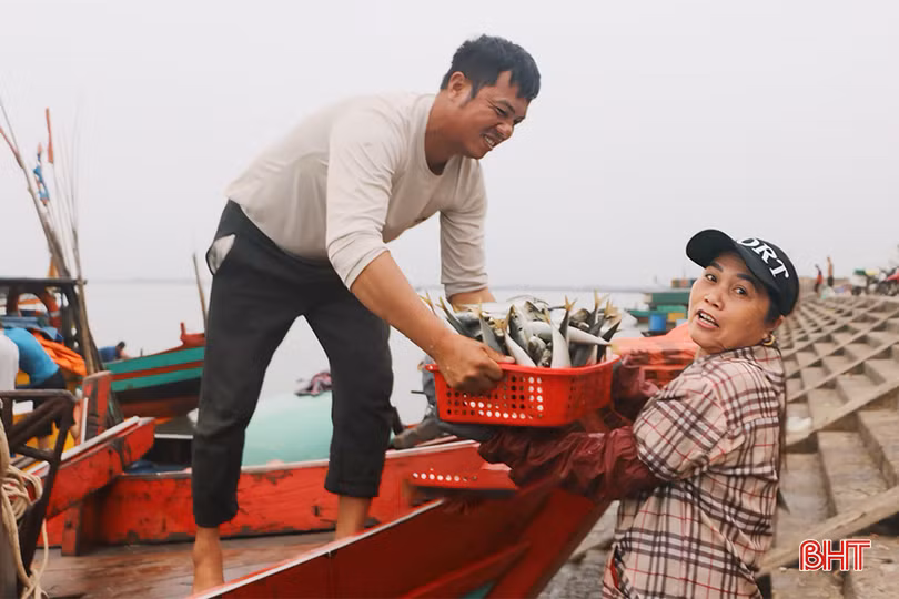 z5320594941753_15d944de2d02a04e19e961294c9878e2 copy.jpg