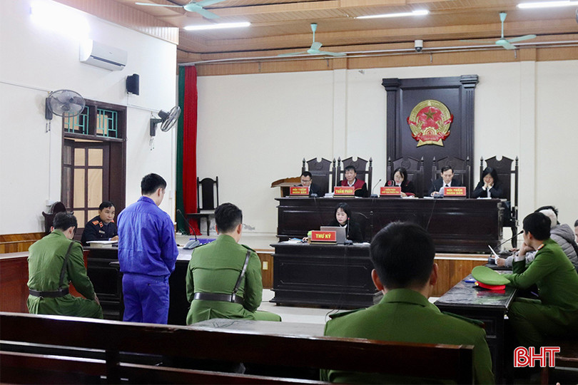 Mức án tử hình là phán quyết cuối cùng mà Tòa án nhân dân tỉnh Hà Tĩnh dành cho bị cáo Xềnh Vừ về tội “Vận chuyển trái phép chất ma túy”. z5199662216885_4c3dc2fcd47ceb591def2f2d0cb647c8 copy.jpg